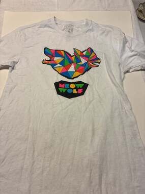 Meow Wolf Geometric Wolf Logo Graphic T-Shirt